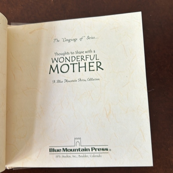Thoughts to Share with a Wonderful Mother. Gift Book. Blue Mountain Arts. NWT - Picture 4 of 8